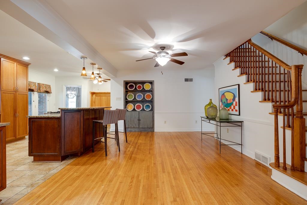 359 Roseland Place Memphis, TN 38111 - Photo 6 of 38