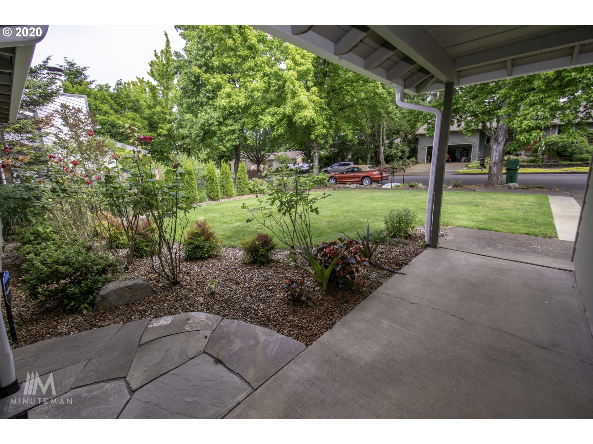 13195 Southwest Weir Road Beaverton, OR 97008 - Photo 2 of 32 Gallery Image 2