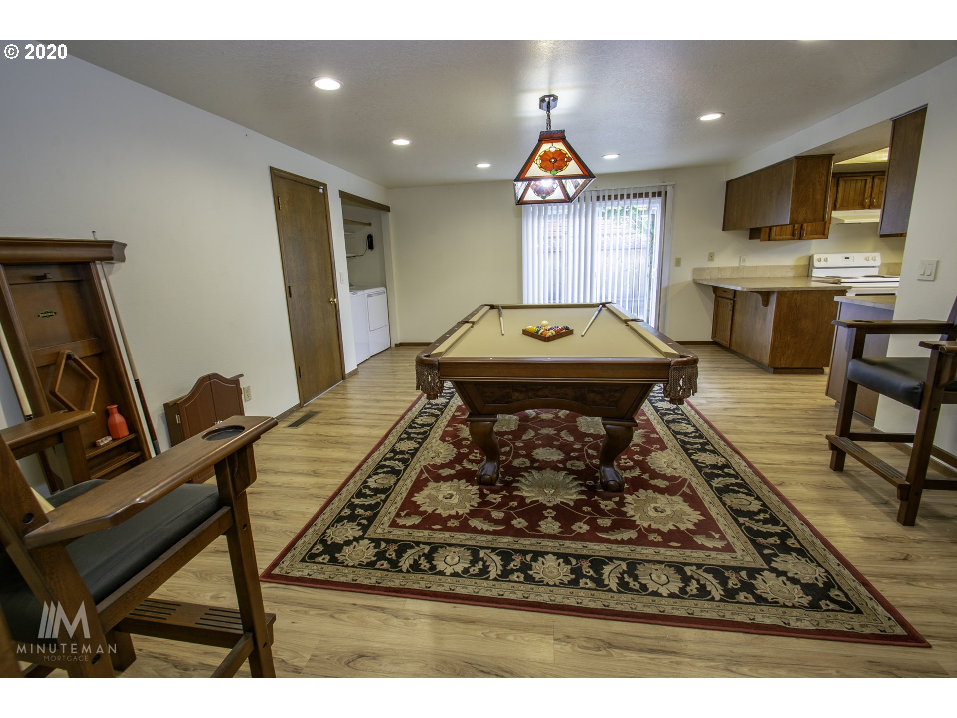 13195 Southwest Weir Road Beaverton, OR 97008 - Photo 6 of 32 Gallery Image 6