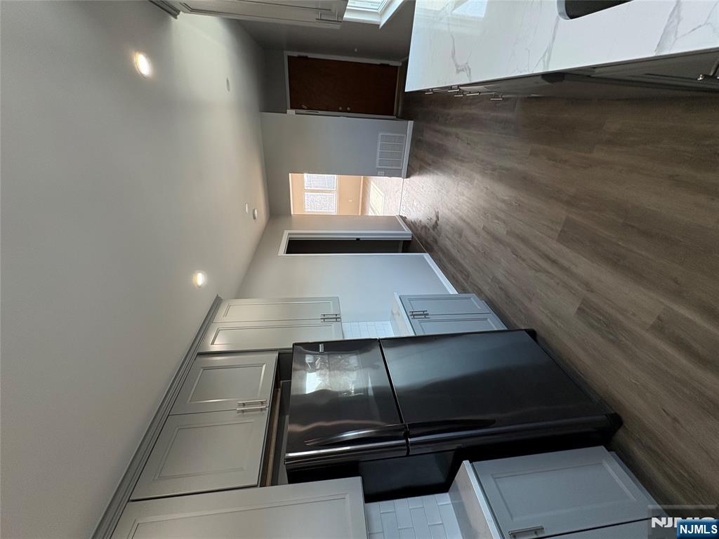 600 Bergen Street, Unit 2 Harrison, NJ 07029 - Photo 3 of 10