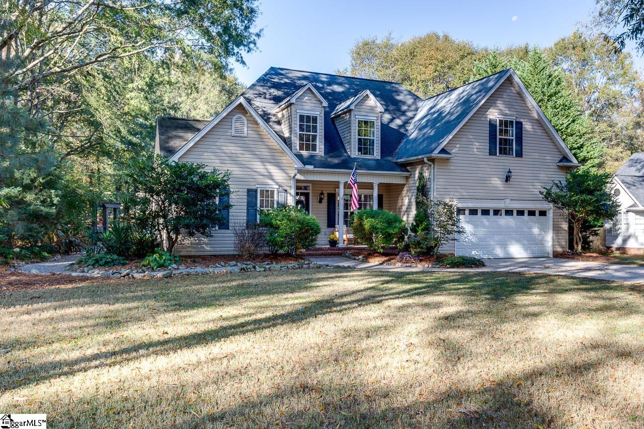 205 Crossington Way Fountain Inn, SC 29644 - Photo 2 of 36 Gallery Image 2