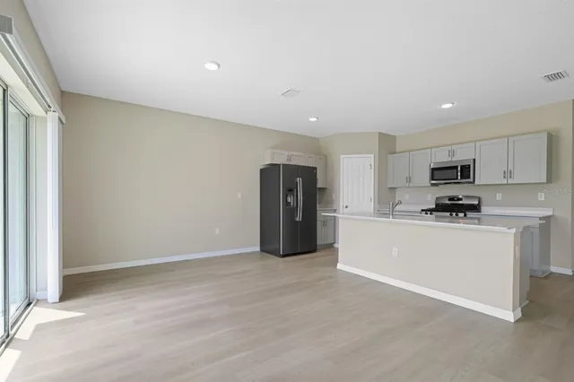 $2,750 | 5466 Summer Sunset Drive, Apollo Beach, FL 33572