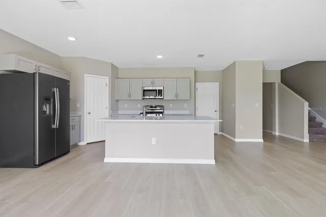 $2,750 | 5466 Summer Sunset Drive, Apollo Beach, FL 33572