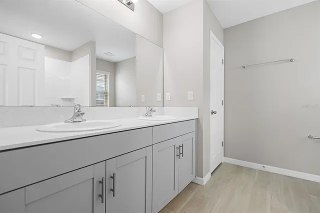 $2,750 | 5466 Summer Sunset Drive, Apollo Beach, FL 33572