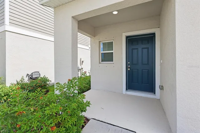 $2,750 | 5466 Summer Sunset Drive, Apollo Beach, FL 33572