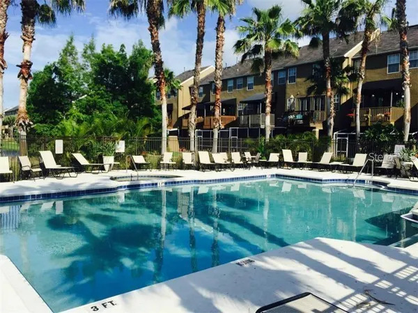 $2,950 | 2947 Pointeview Drive, Tampa, FL 33611