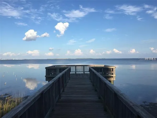 $2,950 | 2947 Pointeview Drive, Tampa, FL 33611