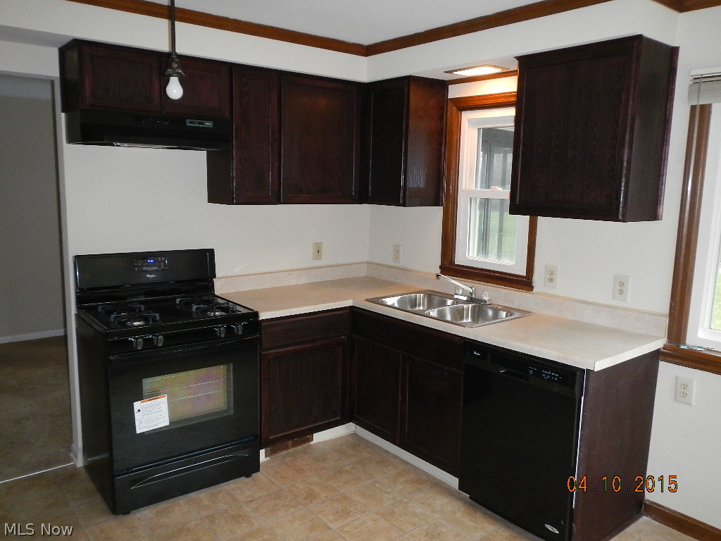 11231 Ridge Road North Royalton, OH 44133 - Photo 2 of 9