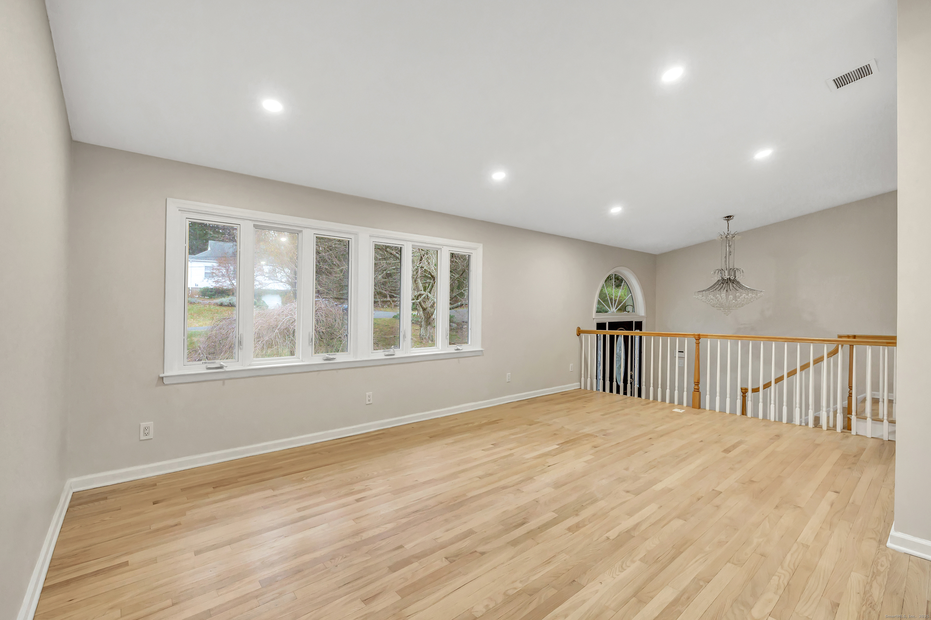 28 Hillside Drive Easton, CT 06612 - Photo 12 of 36 More open family and living space