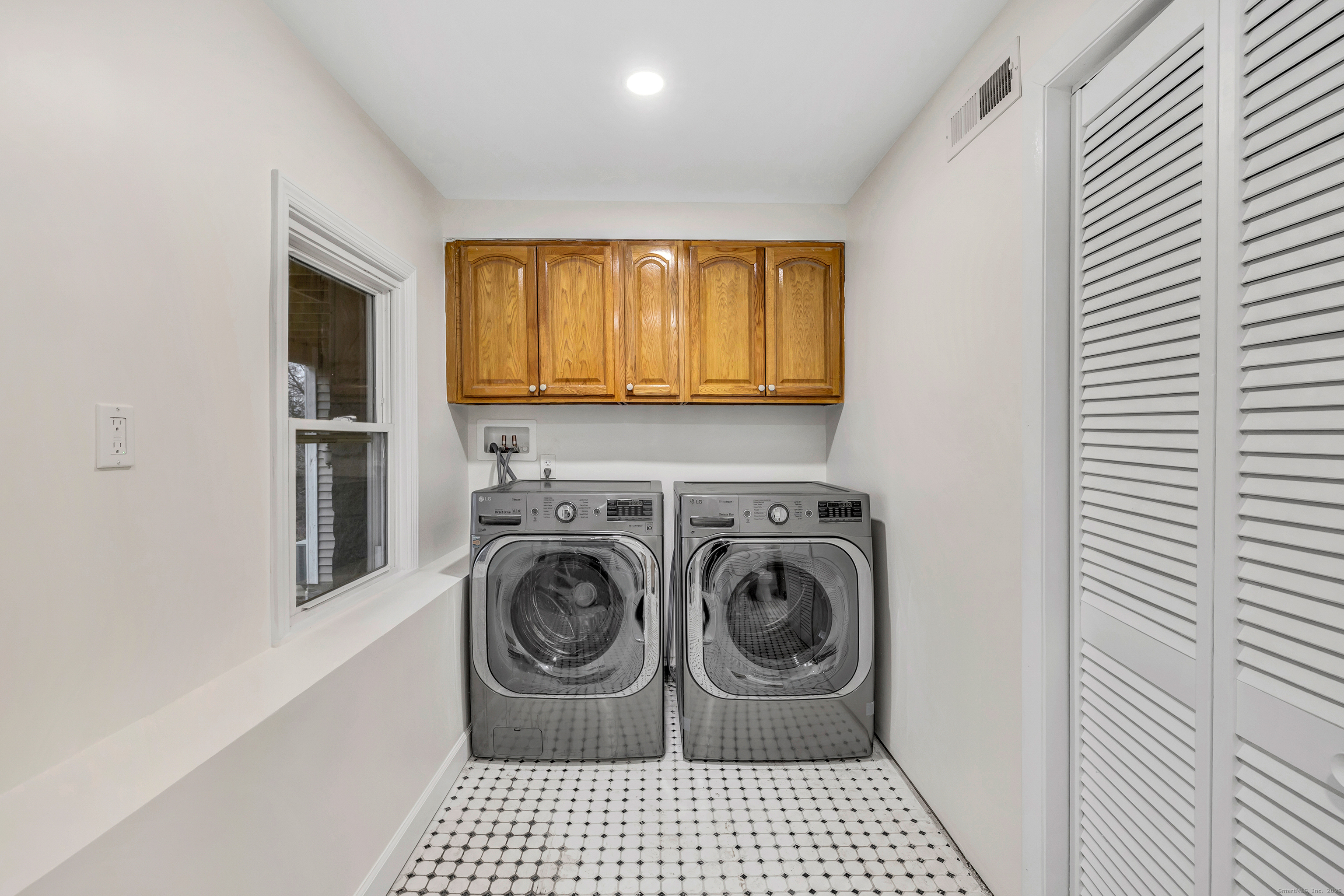 28 Hillside Drive Easton, CT 06612 - Photo 35 of 36