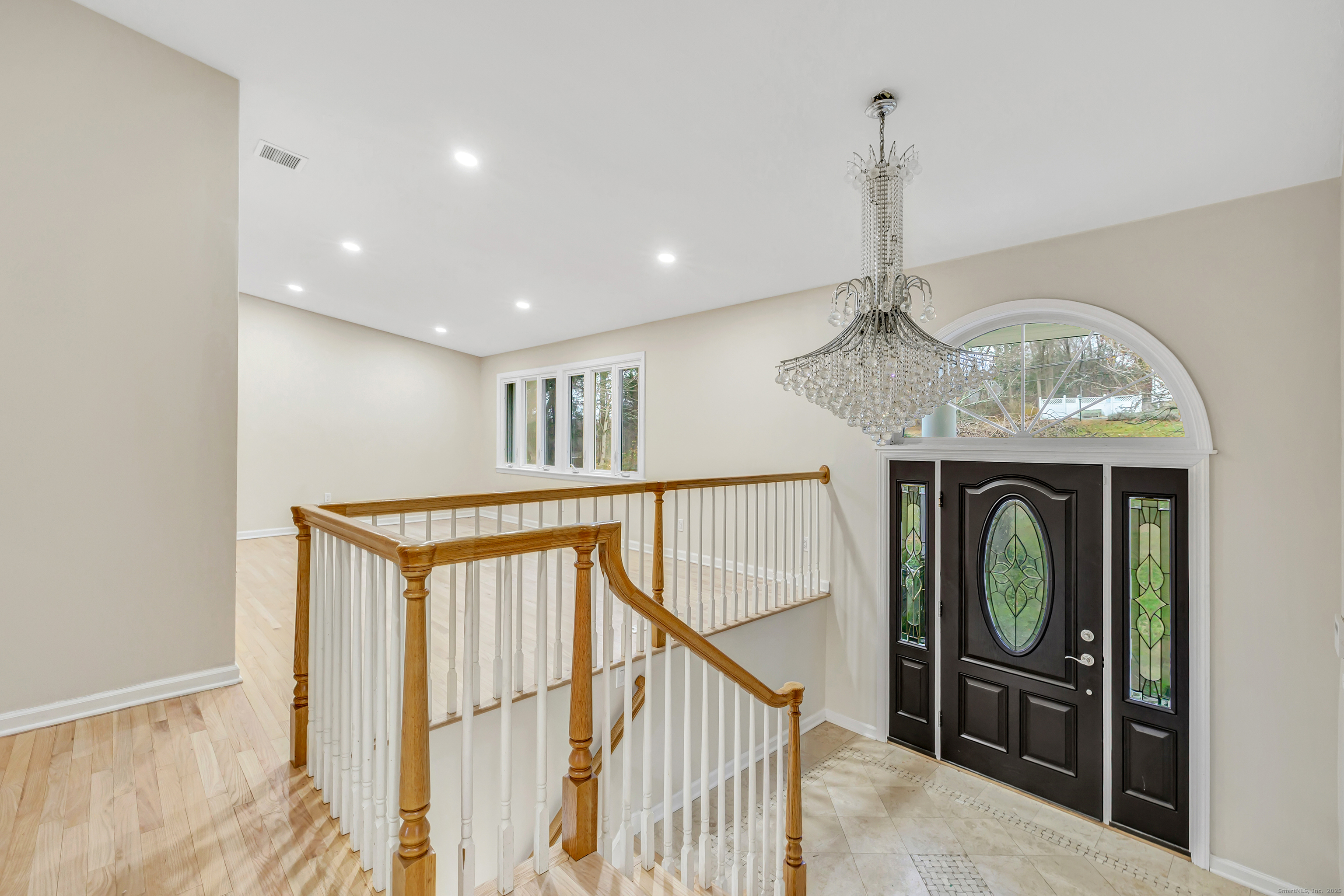 28 Hillside Drive Easton, CT 06612 - Photo 10 of 36