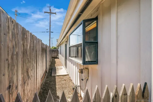 $865,000 | 5124 Arlene Street, San Diego, CA 92117