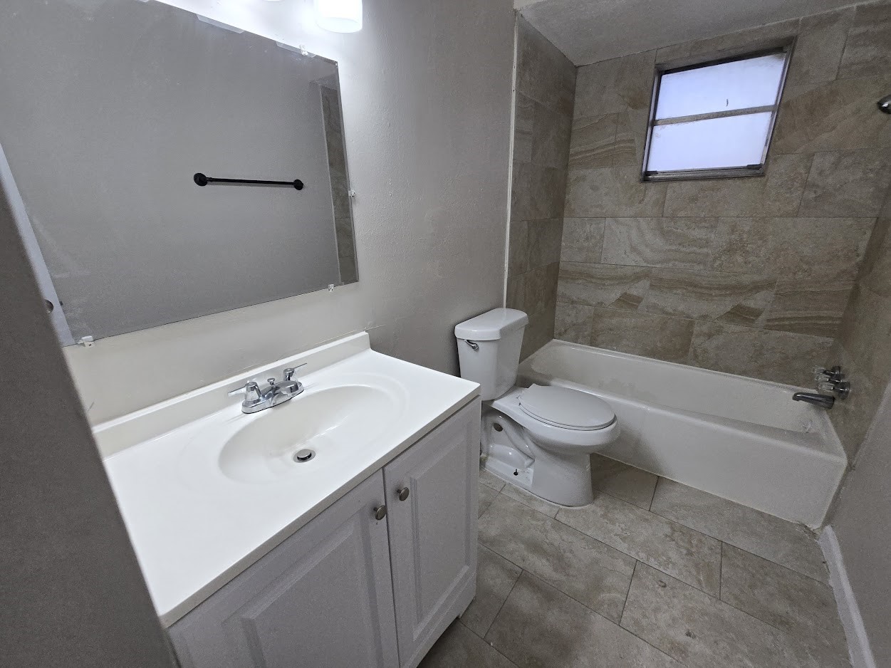 3108 Royal Street Baytown, TX 77521 - Photo 8 of 15