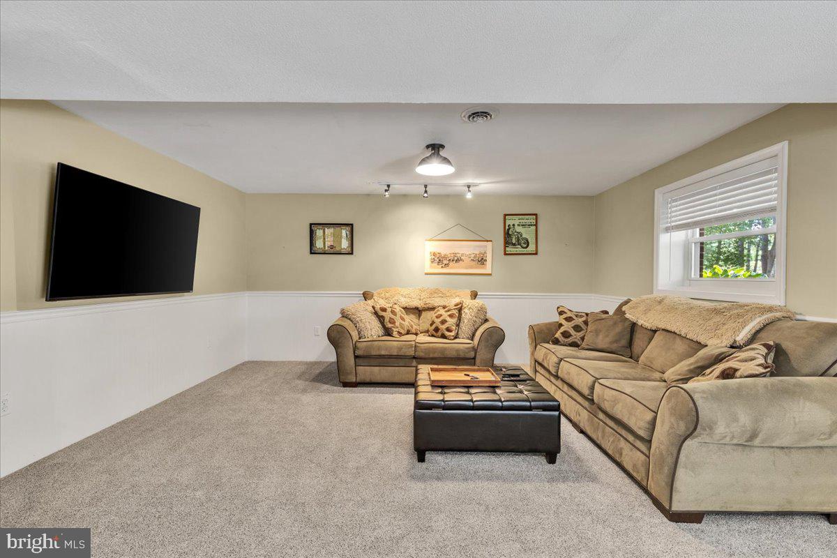 5810 Shay Lane Huntingtown, MD 20639 - Photo 27 of 46 Gallery Image 27