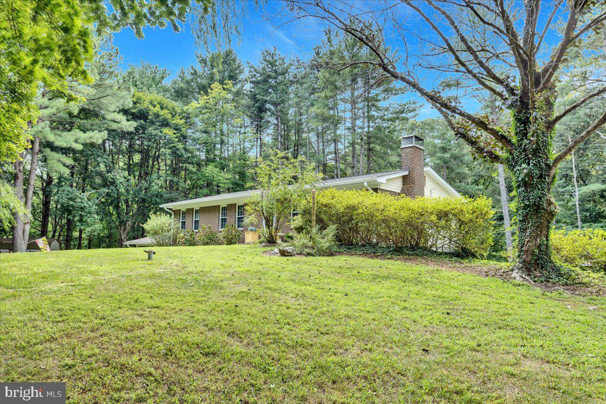 5810 Shay Lane Huntingtown, MD 20639 - Photo 4 of 46 Gallery Image 4