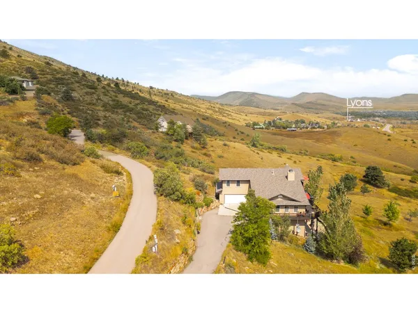 $975,000 | 11730 Pointe View Drive, Longmont, CO 80503