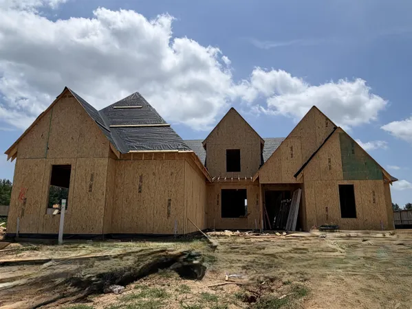 $588,900 | 100 Rolling Hill Drive, Collierville, TN 38017