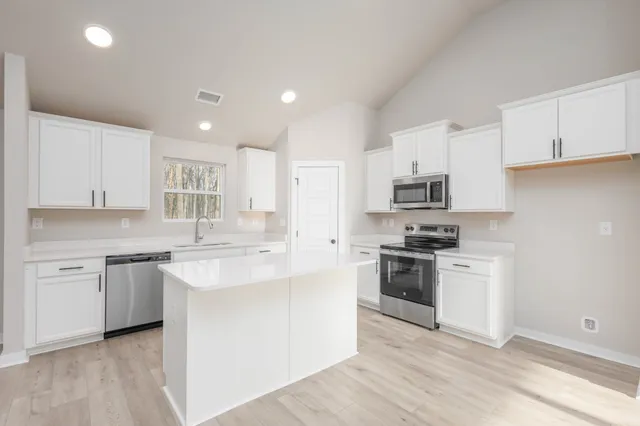 $426,900 | 1088 South Bear Creek Road, Dickson, TN 37055