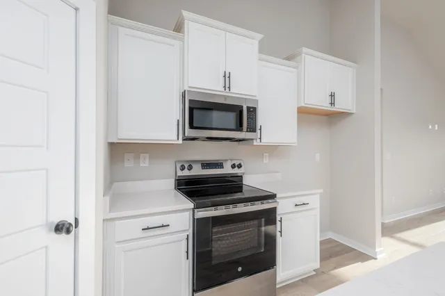 $426,900 | 1088 South Bear Creek Road, Dickson, TN 37055