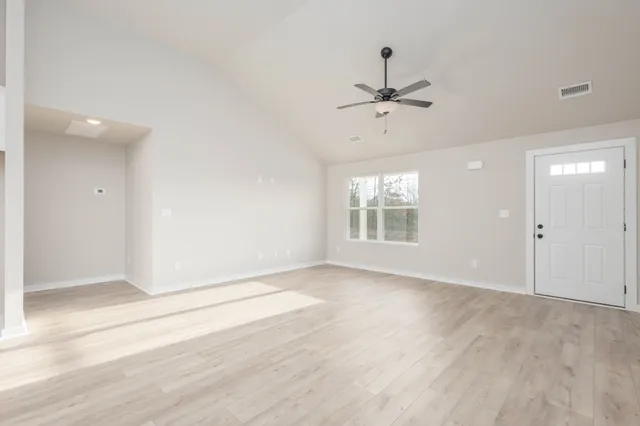 $426,900 | 1088 South Bear Creek Road, Dickson, TN 37055