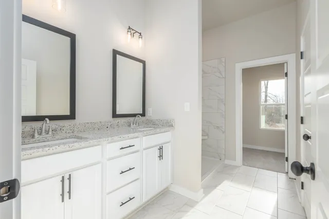 $426,900 | 1088 South Bear Creek Road, Dickson, TN 37055