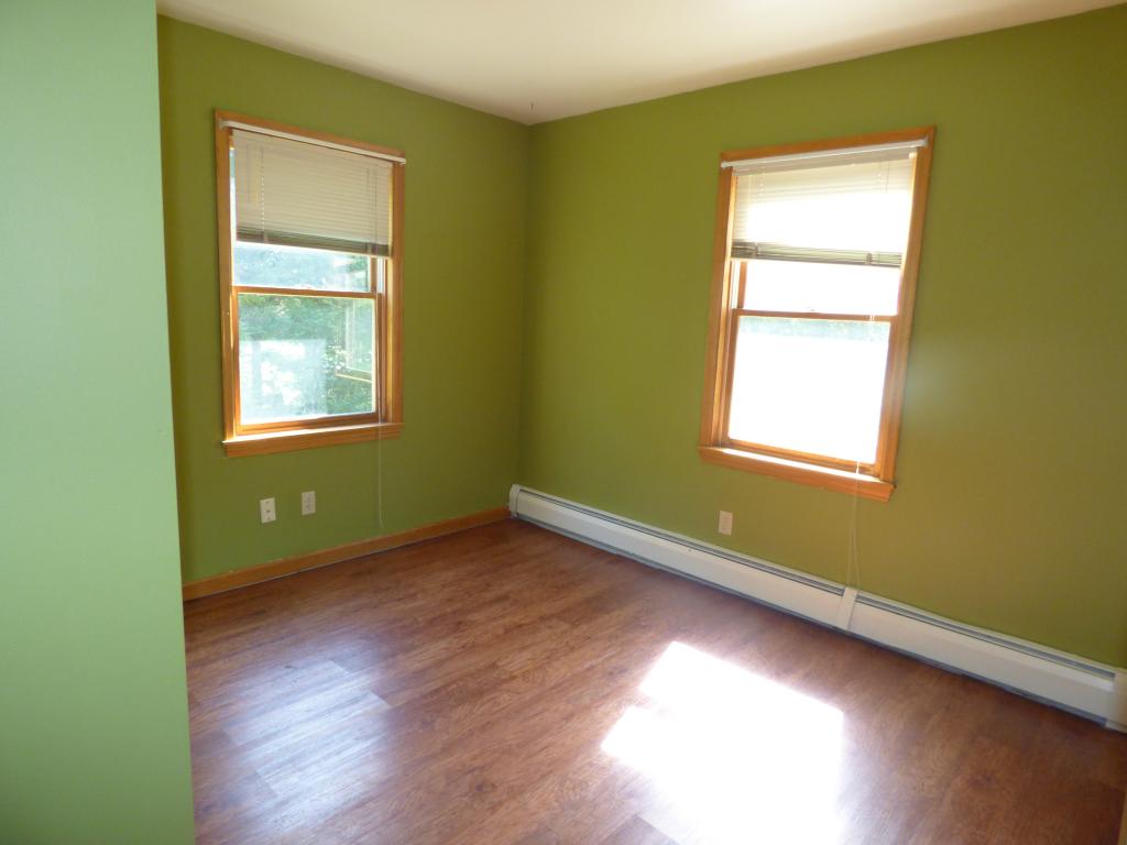 742 Saxtons River Road Rockingham, VT 05154 - Photo 11 of 32