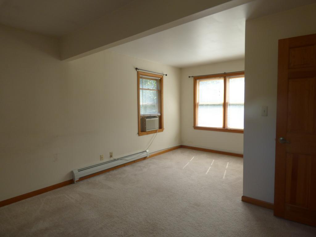 742 Saxtons River Road Rockingham, VT 05154 - Photo 18 of 32