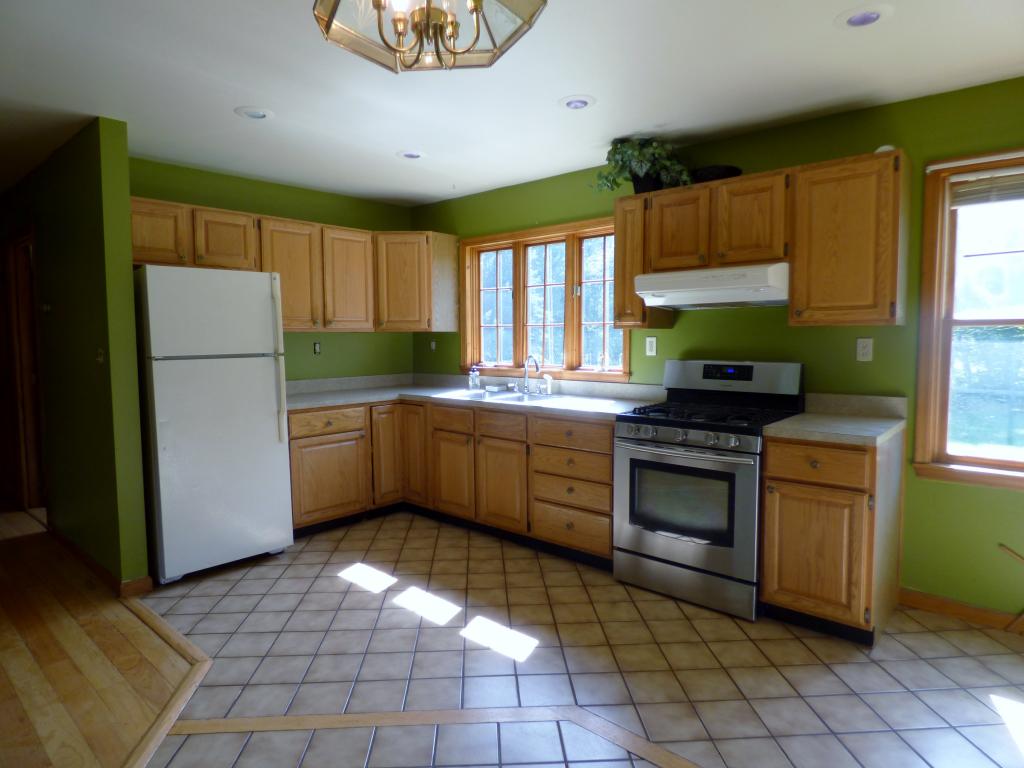 742 Saxtons River Road Rockingham, VT 05154 - Photo 5 of 32