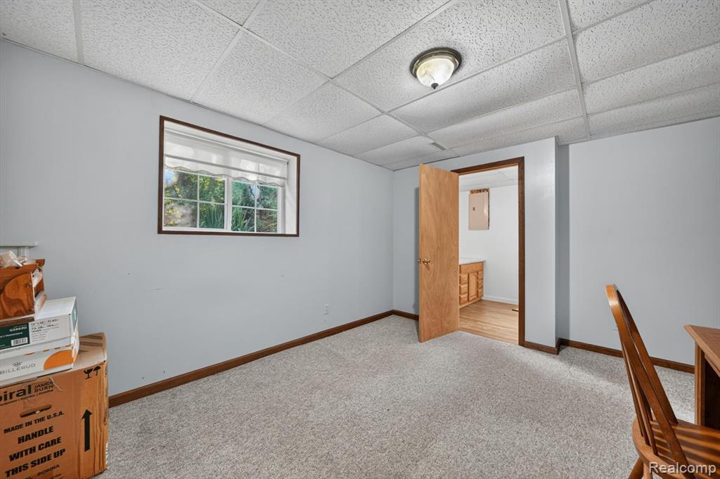 4430 Center Road Flint, MI 48506 - Photo 26 of 49