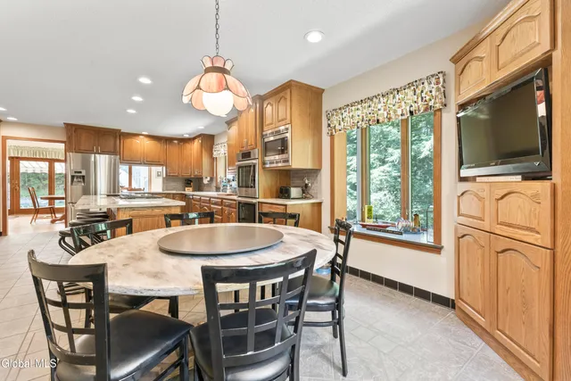 $899,000 | 82 Pickle Hill Road, Queensbury, NY 12845