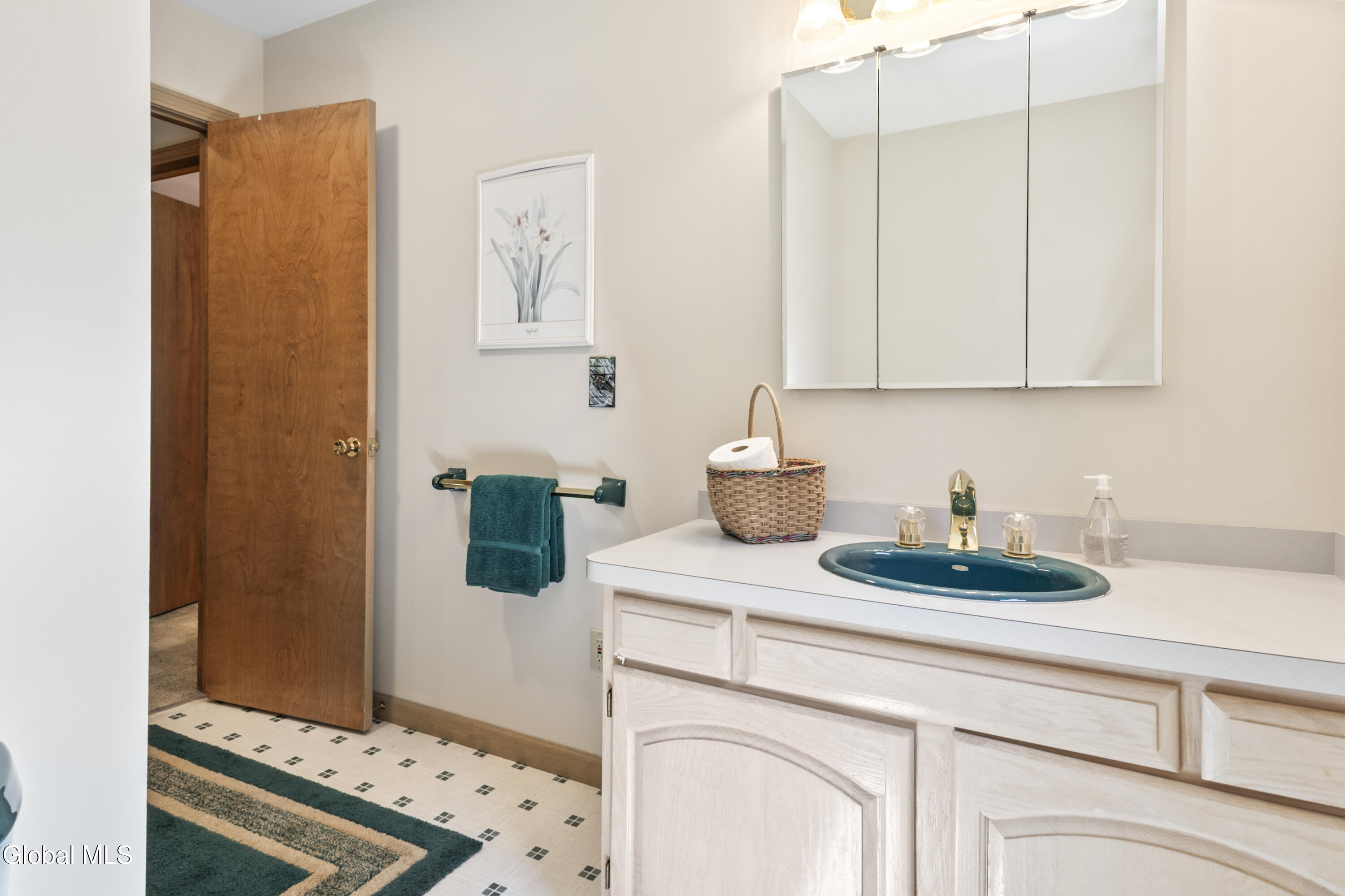 82 Pickle Hill Road Queensbury, NY 12845 - Photo 17 of 42 Full Bath-1st Floor