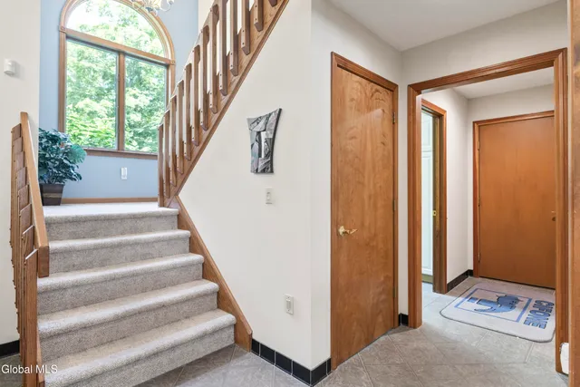 $899,000 | 82 Pickle Hill Road, Queensbury, NY 12845