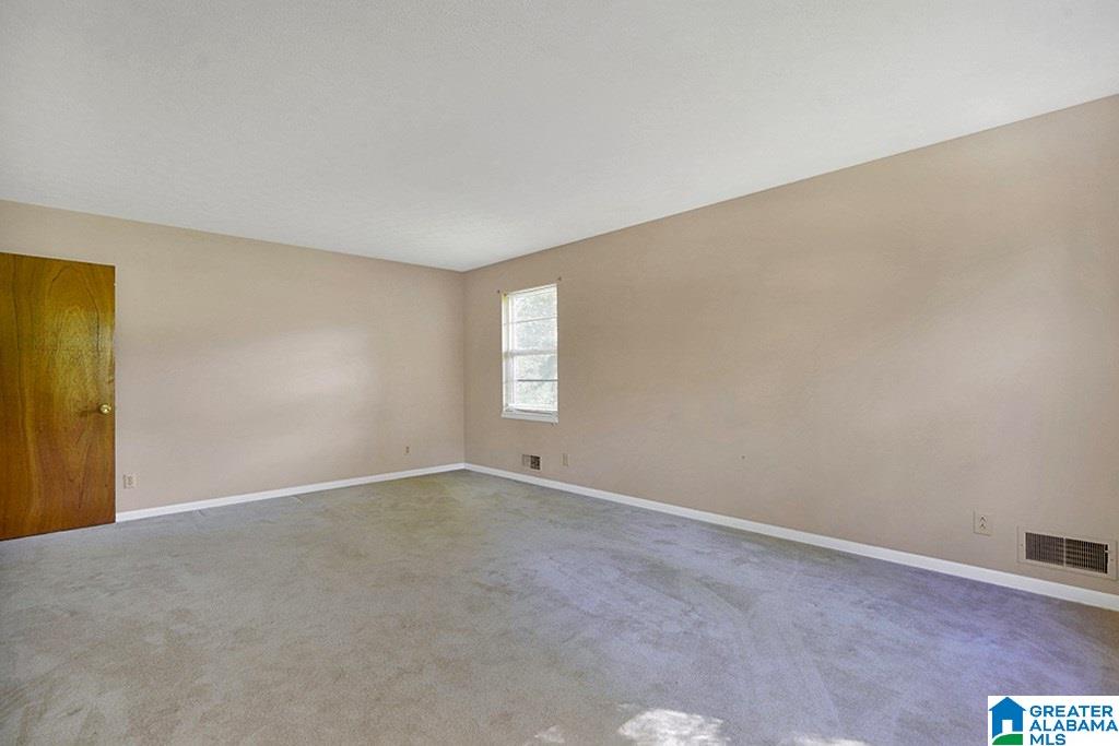 821 9th Street Pleasant Grove, AL 35127 - Photo 9 of 26