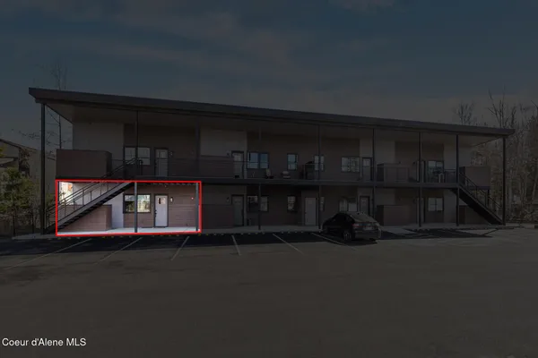 $330,000 | 50 Carnelian Avenue, Unit 101, Ponderay, ID 83852