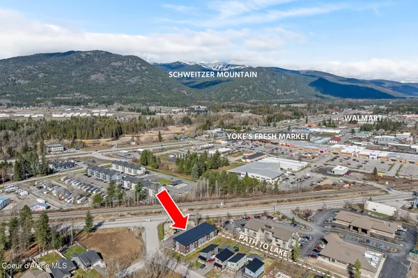 $330,000 | 50 Carnelian Avenue, Unit 101, Ponderay, ID 83852