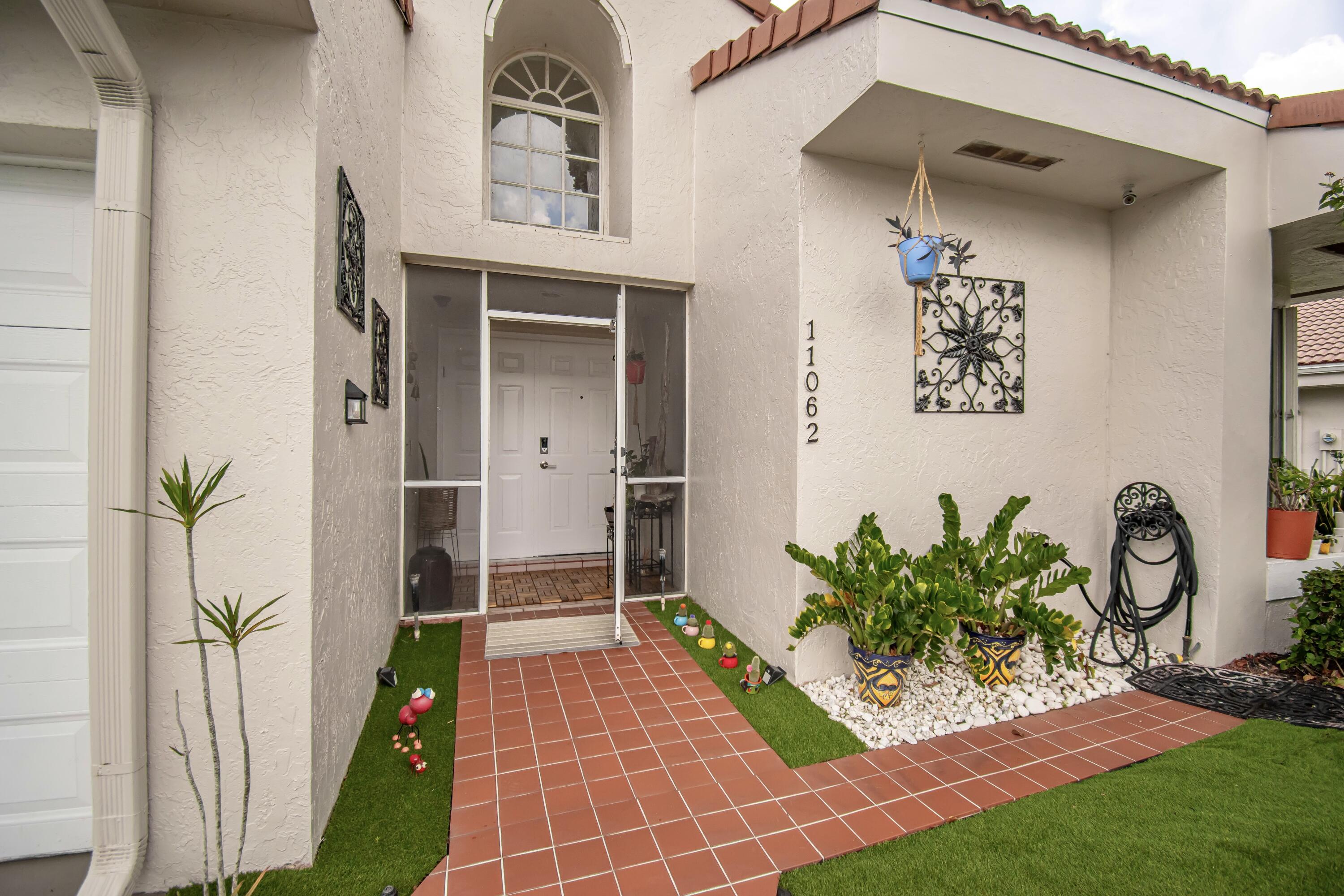 11062 Autoro Court, Unit 11062 Boca Raton, FL 33498 - Photo 4 of 39 C4C5A390-0B92-40AD-BFB9-C09092213680