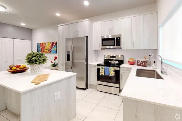 $2,695 | 3920 Melaleuca Lane, Unit 303, Lake Worth Beach, FL 33461