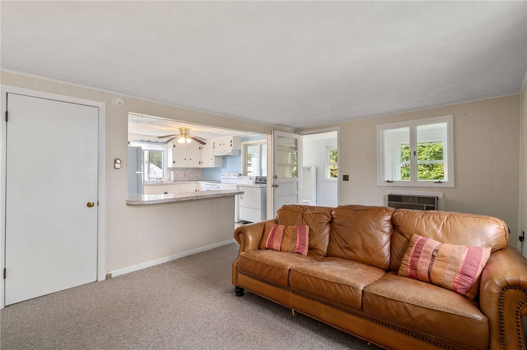40 Mill Cove Road Warwick, RI 02889 - Photo 18 of 28 Apartment Living Room
