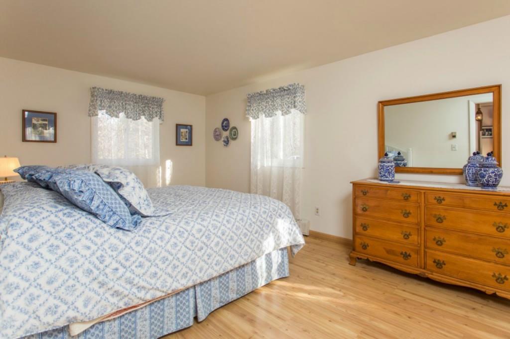 13 Poore Road East Boothbay, ME 04544 - Photo 19 of 31 The first floor master bedroom, with...