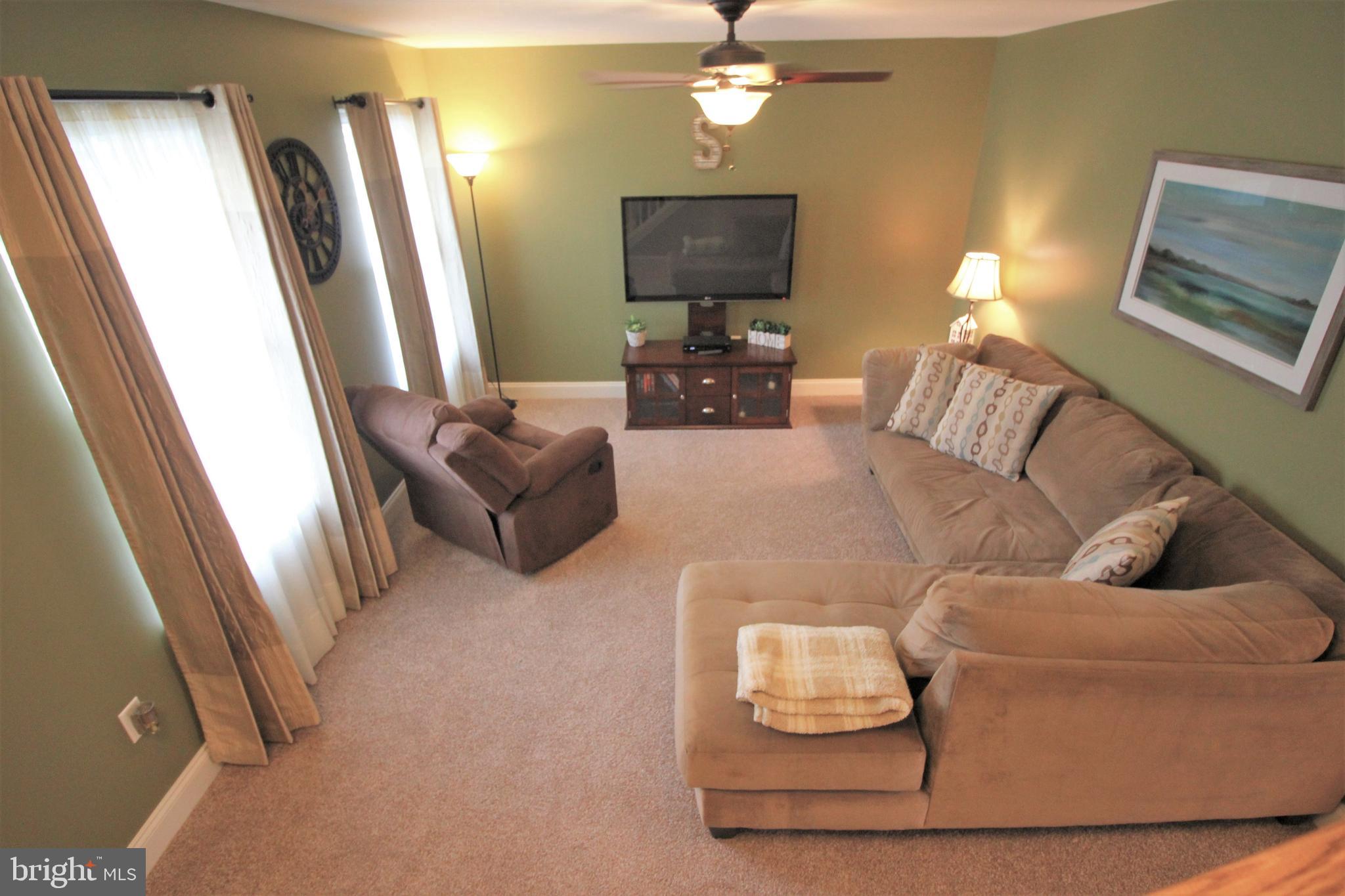156 Radle Road Harrisburg, PA 17112 - Photo 4 of 20