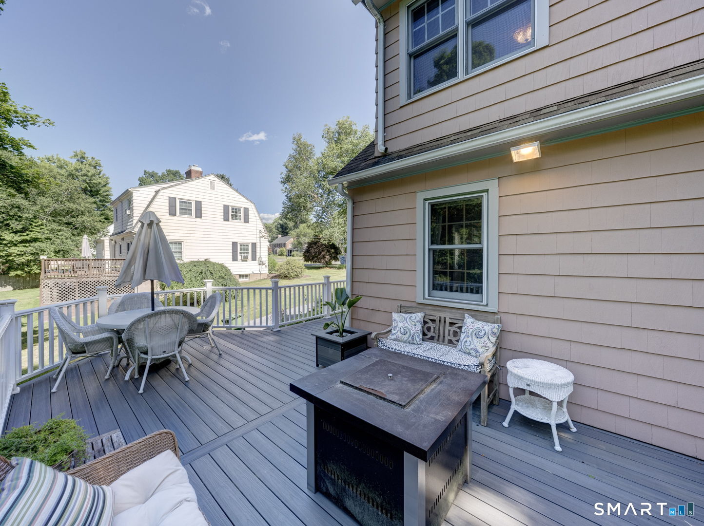 61 Hillcrest Road Glastonbury, CT 06033 - Photo 31 of 34