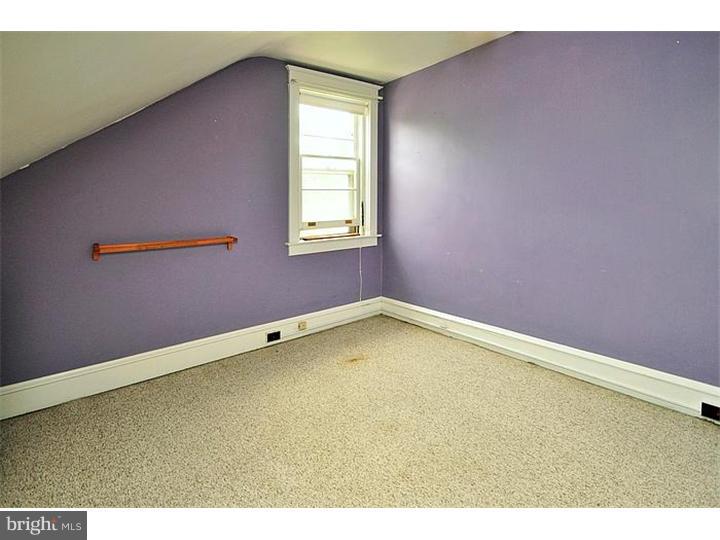 332 Wellesley Road Philadelphia, PA 19119 - Photo 22 of 25 Bedroom 4