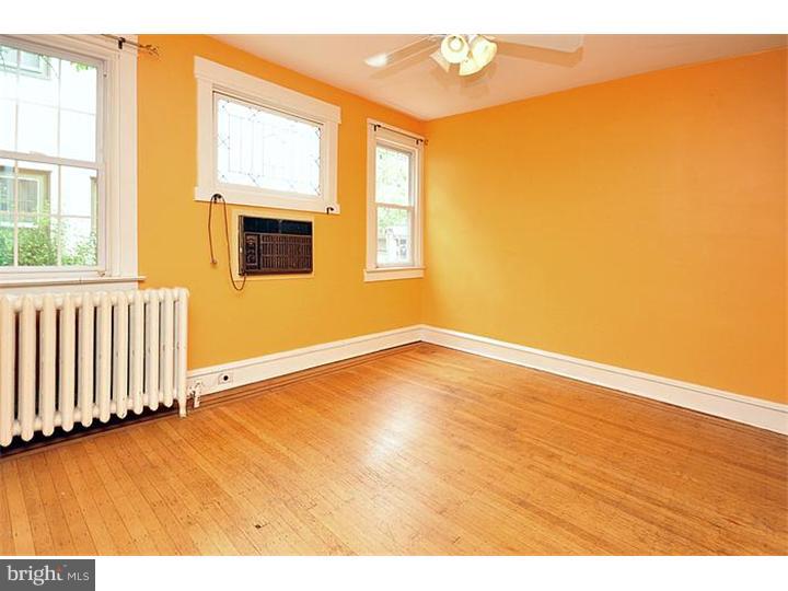 332 Wellesley Road Philadelphia, PA 19119 - Photo 8 of 25 Dining Room