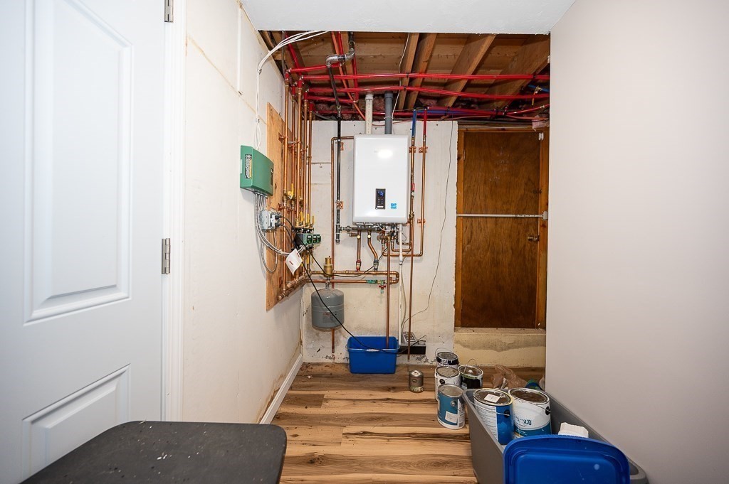 26 Prospect Street Blackstone, MA 01504 - Photo 34 of 41 a view of entryway and hall
