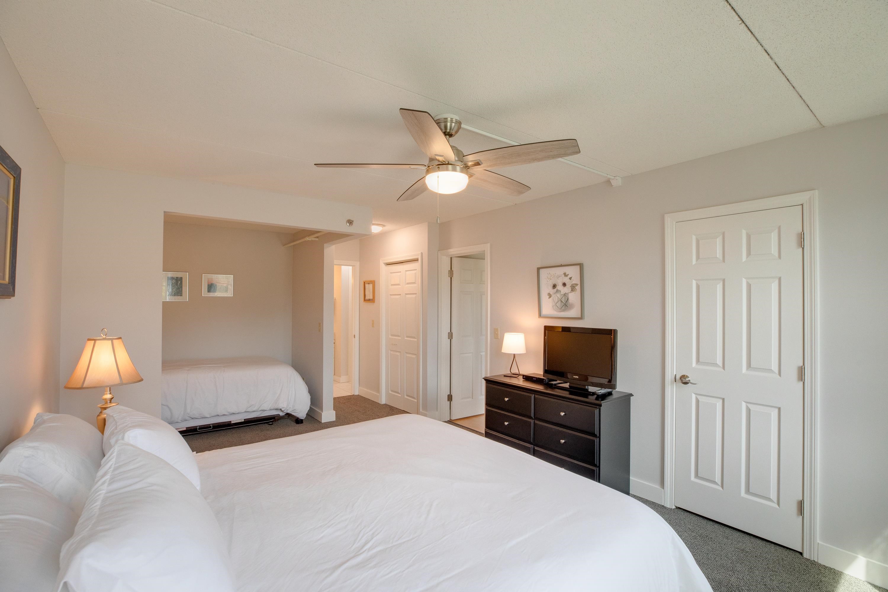 28 Packard's Road, Unit 523 Waterville Valley, NH 03215 - Photo 11 of 28