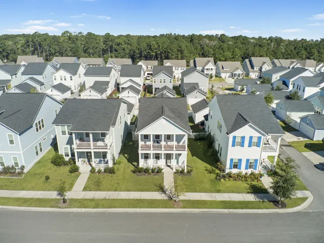 $419,000 | 204 Magnolia Garden Drive, Summerville, SC 29483