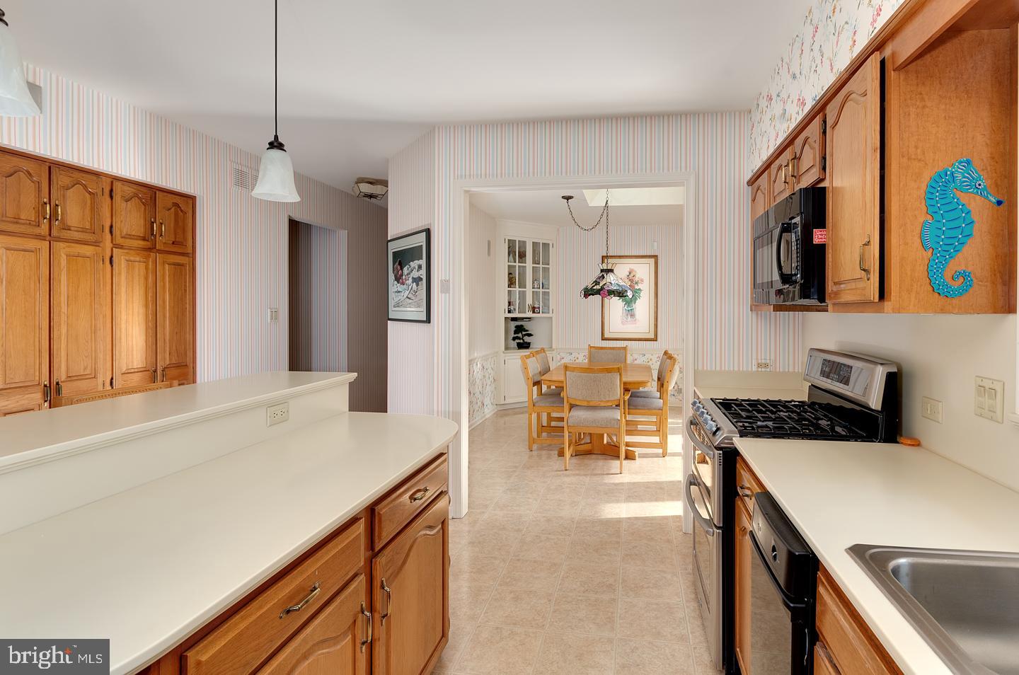 539 Bartram Road Moorestown, NJ 08057 - Photo 16 of 52