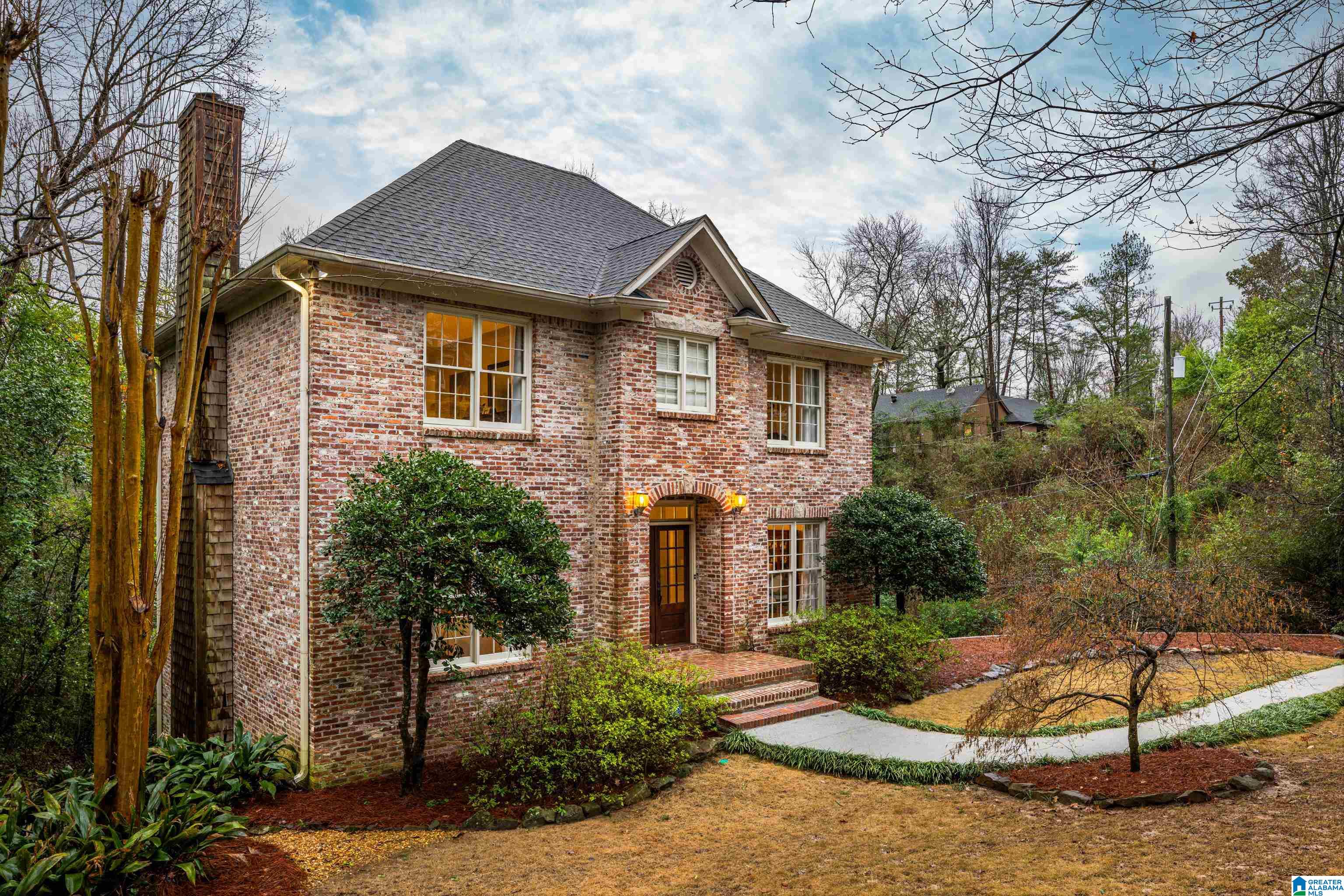 3305 Sandhurst Road Birmingham, AL 35223 - Photo 3 of 47