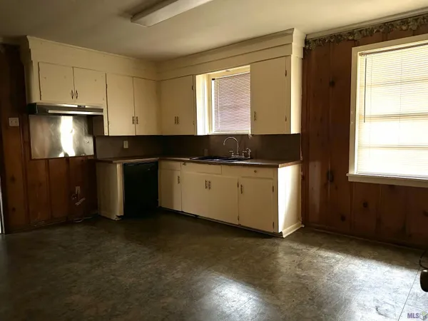 $1,250 | 4268 St Gerard Avenue, Baton Rouge, LA 70805