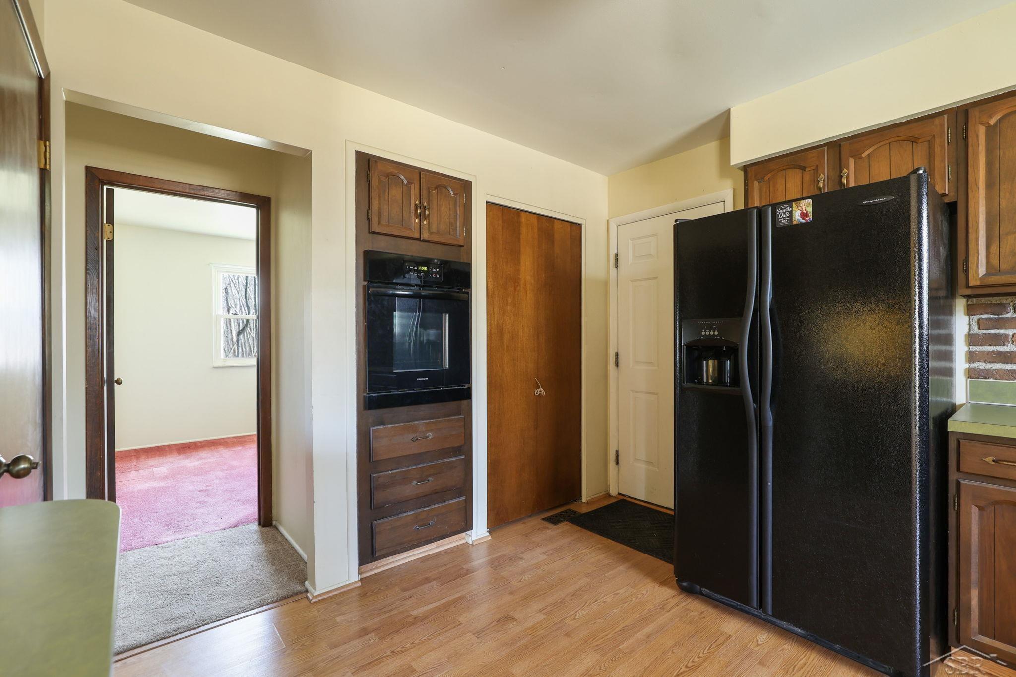 13374 Nichols Road Montrose, MI 48457 - Photo 25 of 44 50104417-24.JPG